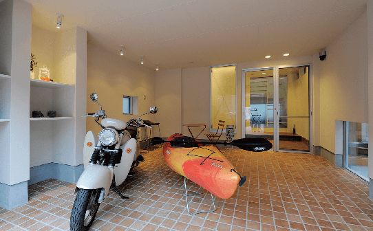 バイク好き必見 バイクガレージのある注文住宅 ポラスの注文住宅ブランド ポウハウス で自由に家を建てる