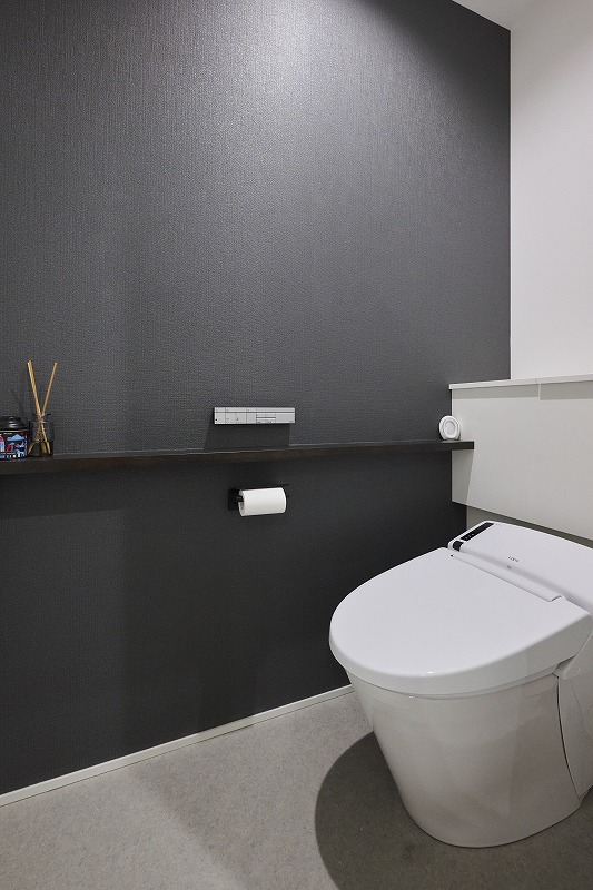 収納をしっかり確保した2Fトイレの画像