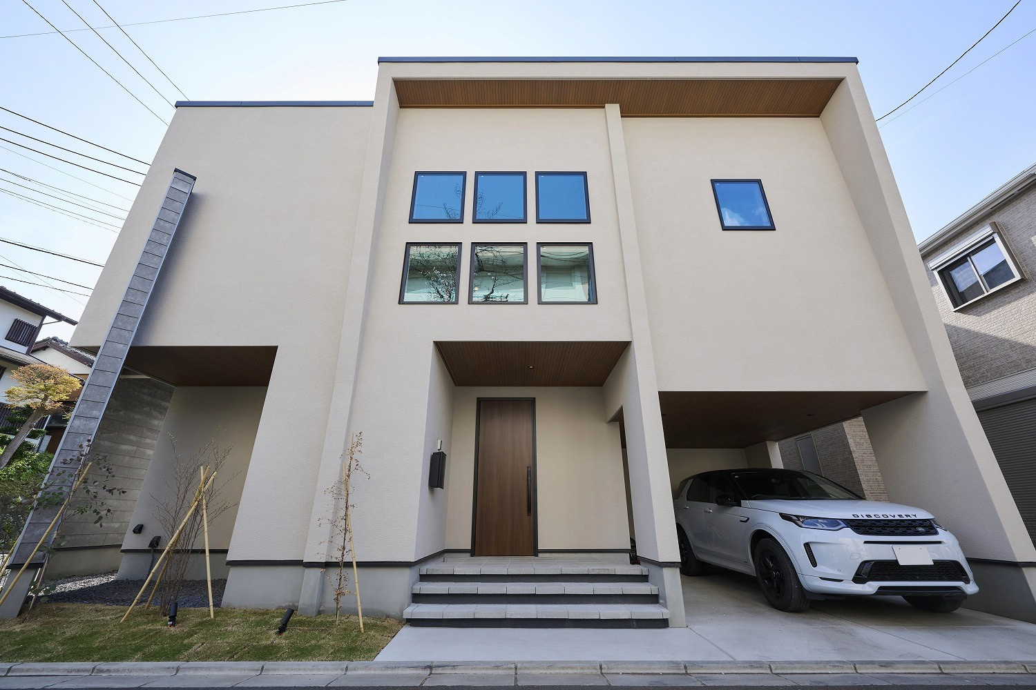 愛車を大切にできるビルトインガレージの画像