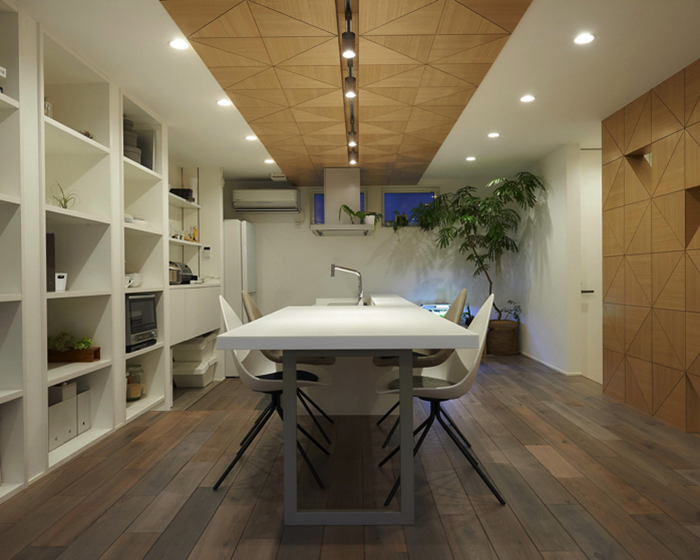 HOUSE K
