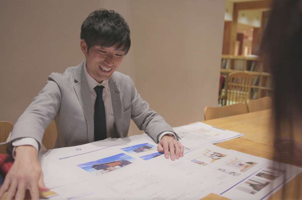 担当デザイナーによるヒアリングの画像