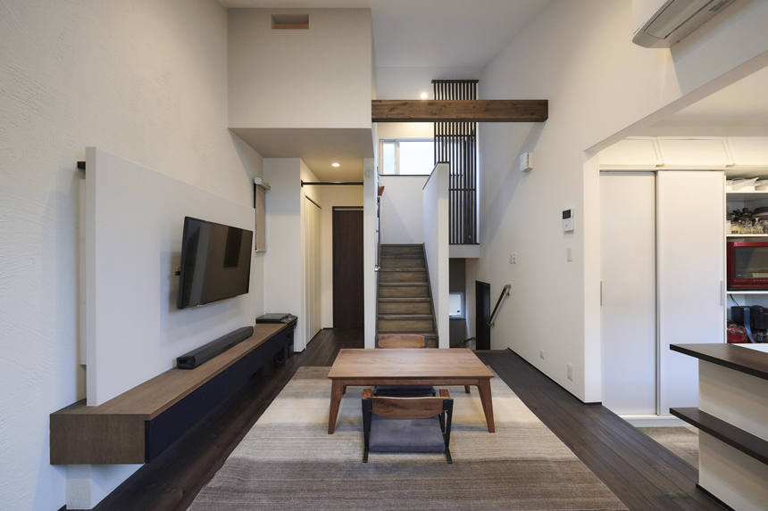 2.5階建ての和邸宅の画像