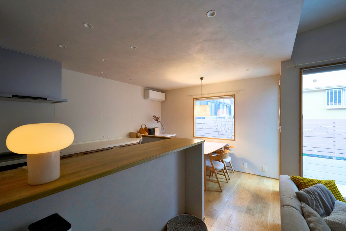 人も猫も快適なナチュラルモダン住宅の画像