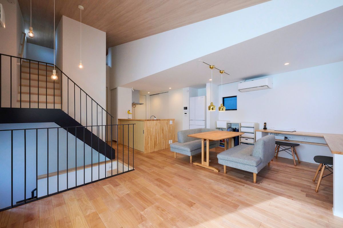 落ち着きのある北欧モダンの家の画像