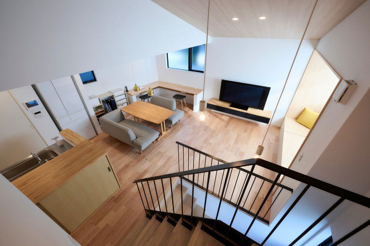 縦の空間をつなげるロフトの画像